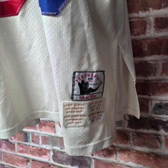 Mitchell & Ness Legends Jersey Size 54 Yellow Elway Marino Montana Unitas V Neck - Picture 8 of 9